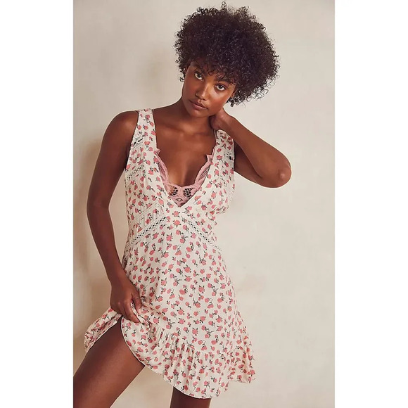 Free people Let It Happen Mini Slip Dress NWT Size Small - Picture 1 of 6